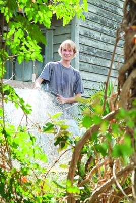 Greenway Project Horticulture Student